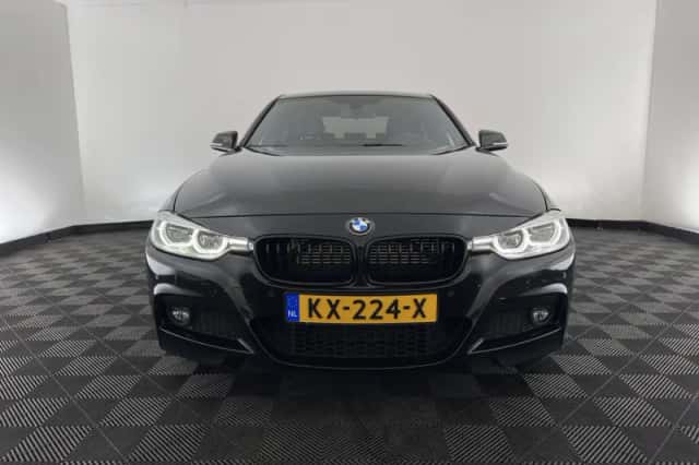 BMW 3-Serie (2016) thumbnail 3