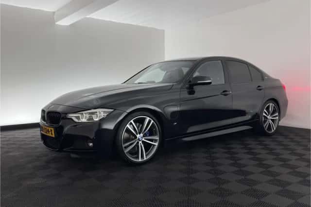 BMW 3-Serie (2016) thumbnail 4