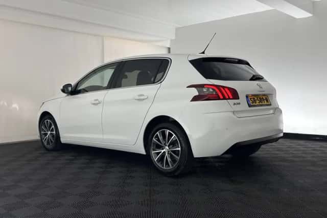 Peugeot 308 (2018) thumbnail 5