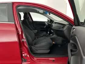 Alfa Romeo Giulietta (2016) thumbnail 12