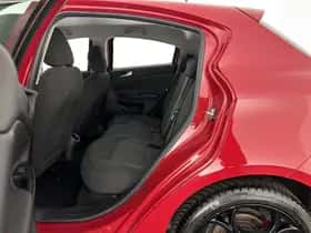 Alfa Romeo Giulietta (2016) thumbnail 10
