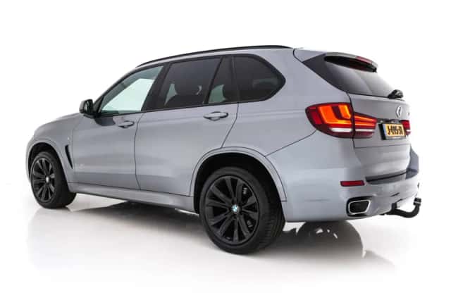 BMW X5 (2016) thumbnail 5
