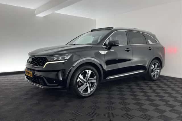 Kia Sorento (2021) thumbnail 4