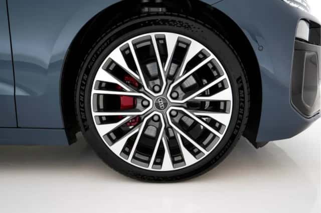 Audi A6 (2025) thumbnail 37