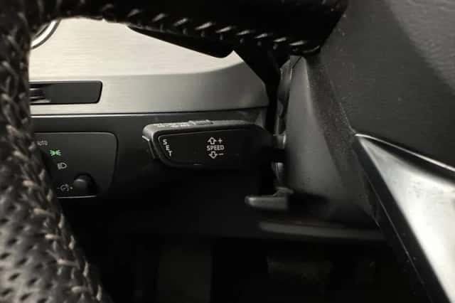 Audi Q7 (2016) thumbnail 20