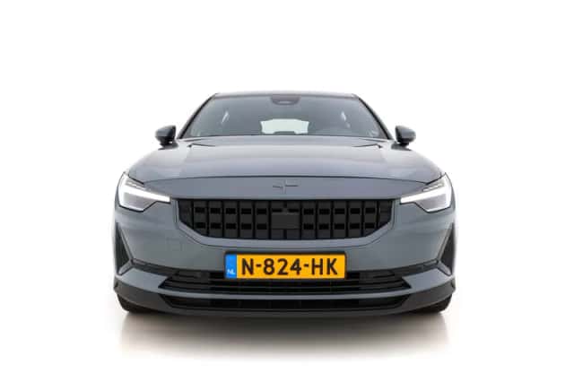 Polestar 2 (2021) thumbnail 3