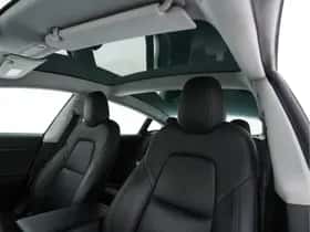 Tesla Model 3 (2020) thumbnail 22