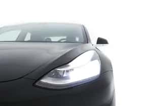 Tesla Model 3 (2020) thumbnail 30
