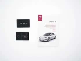 Tesla Model 3 (2020) thumbnail 33