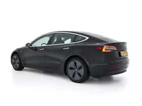 Tesla Model 3 (2020) thumbnail 5