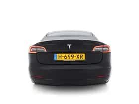 Tesla Model 3 (2020) thumbnail 6