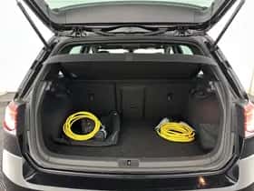 Volkswagen Golf thumbnail 12