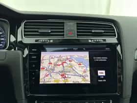 Volkswagen Golf thumbnail 15