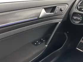 Volkswagen Golf thumbnail 22