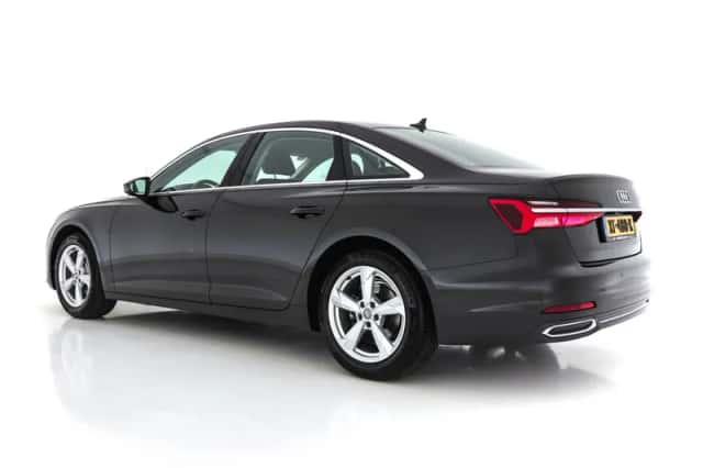 Audi A6 (2018) thumbnail 5