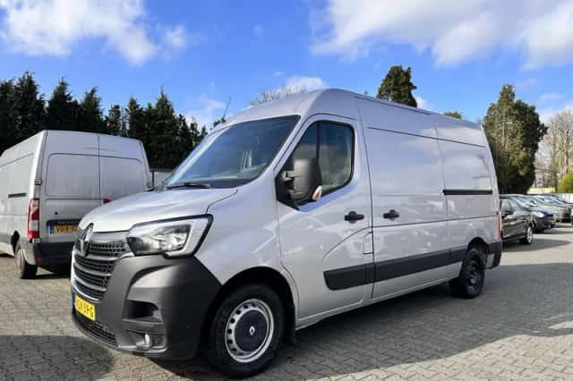 Renault Master (2020) thumbnail 3