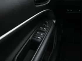Jeep Avenger (2024) thumbnail 23