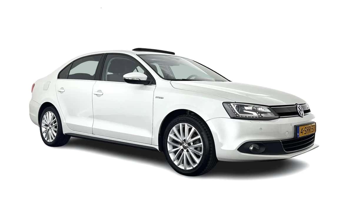 Volkswagen Jetta (2013) — foto 1