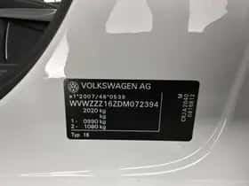 Volkswagen Jetta (2013) thumbnail 26