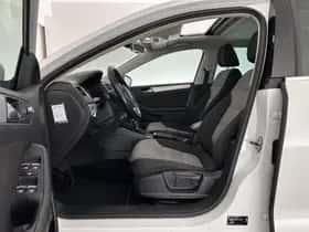 Volkswagen Jetta (2013) thumbnail 10