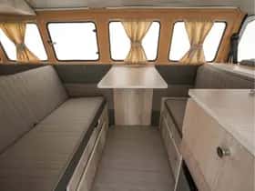 Volkswagen Kombi (1980) thumbnail 16