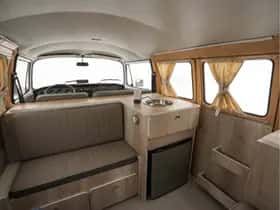 Volkswagen Kombi (1980) thumbnail 19