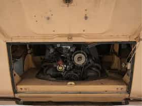 Volkswagen Kombi (1980) thumbnail 22
