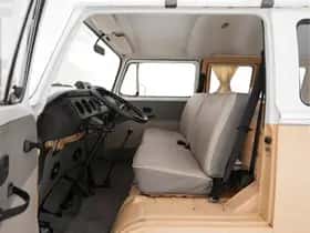 Volkswagen Kombi (1980) thumbnail 9