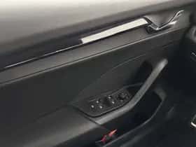 Škoda Octavia (2021) thumbnail 24