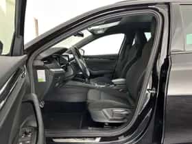 Škoda Octavia (2021) thumbnail 9