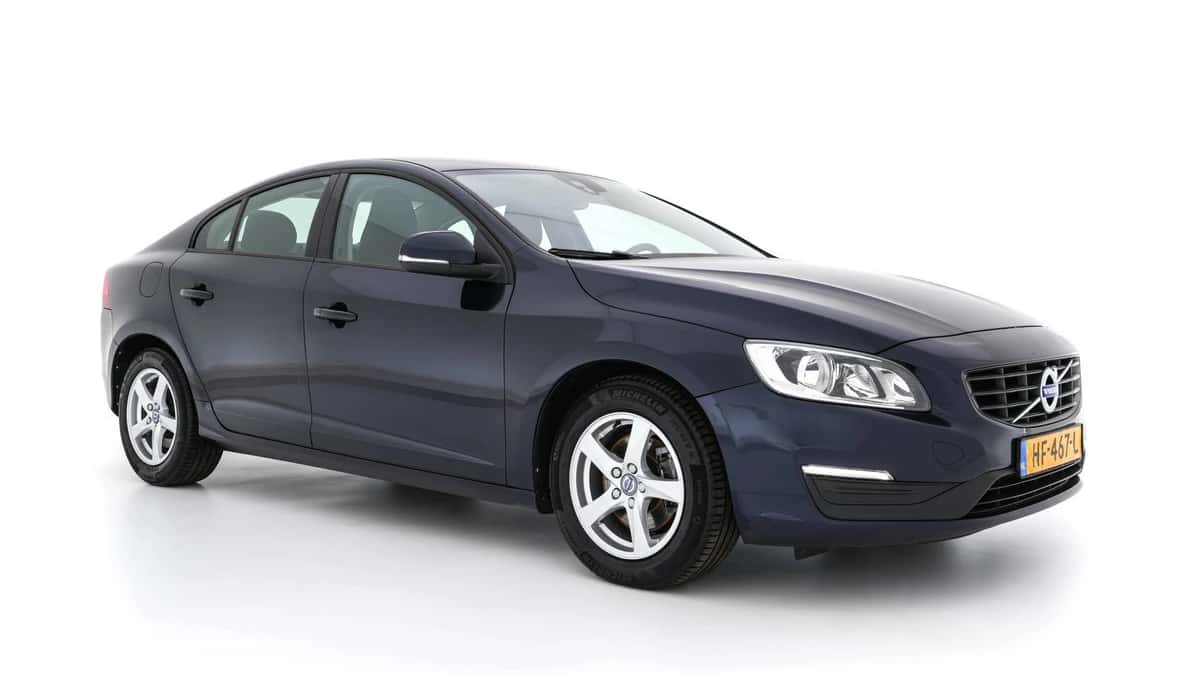 Volvo S60 (2015) — foto 1