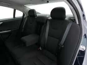 Volvo S60 (2015) thumbnail 20
