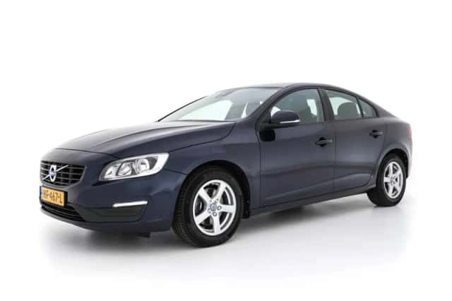 Volvo S60 (2015) thumbnail 4