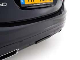 Volvo S60 (2015) thumbnail 32