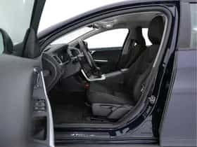 Volvo S60 (2015) thumbnail 9