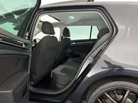 Volkswagen Golf (2017) thumbnail 11