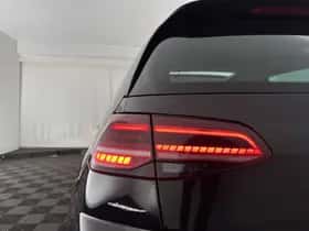 Volkswagen Golf (2017) thumbnail 25