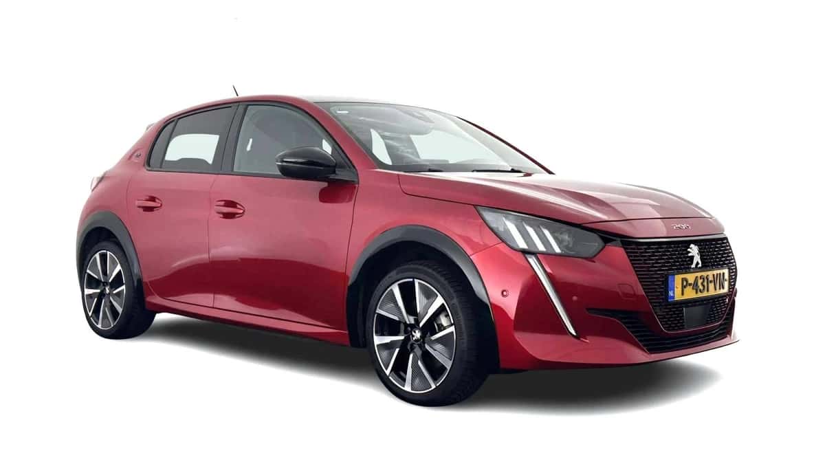 Peugeot e-208 (2022) — foto 1