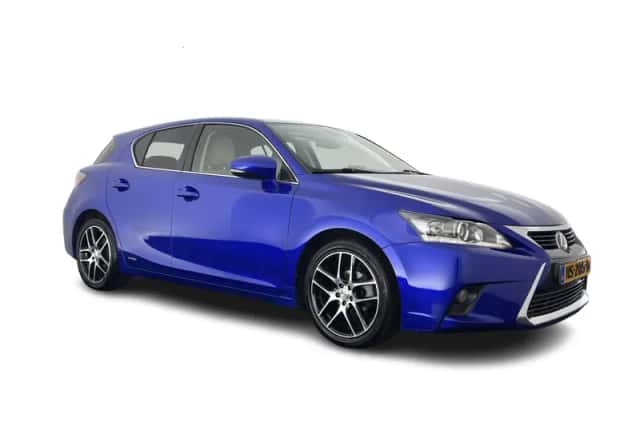 Lexus CT (2015) thumbnail 1