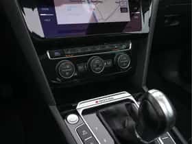 Volkswagen Passat (2017) thumbnail 15