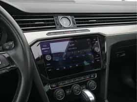 Volkswagen Passat (2017) thumbnail 18