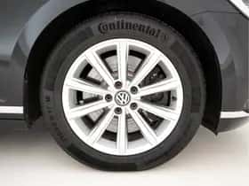 Volkswagen Passat (2017) thumbnail 29