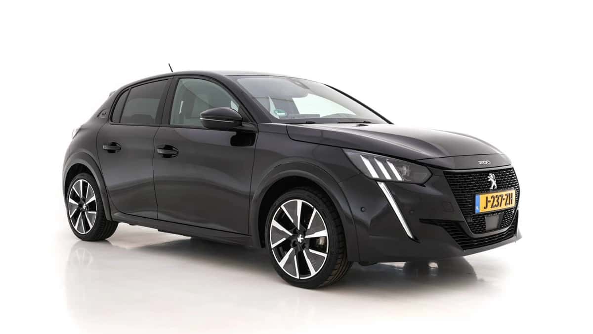 Peugeot e-208 (2020) — foto 1