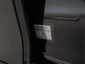 Peugeot e-208 (2020) thumbnail 32