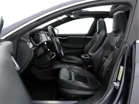 Tesla Model S (2016) thumbnail 9