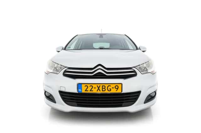 Citroën C4 (2012) thumbnail 3