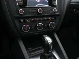 Volkswagen Jetta (2013) thumbnail 14
