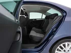 Volkswagen Jetta (2013) thumbnail 10