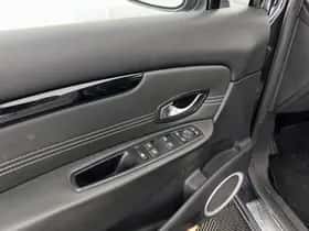 Renault Scénic (2011) thumbnail 25