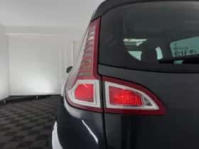 Renault Scénic (2011) thumbnail 28